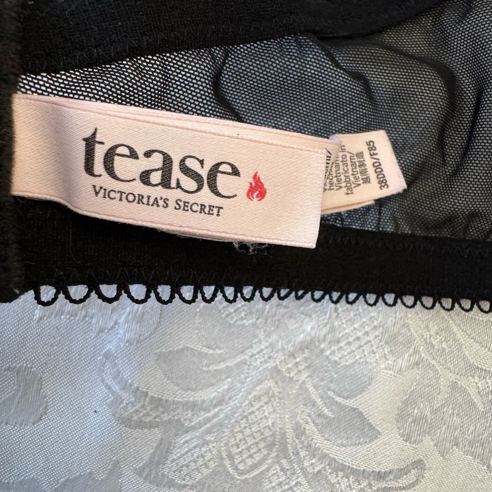 Victoria’s Secret Tease 38DDD Unlined Demi Bra Black‎ Heart Lollipop Sexy Bow - Picture 10 of 14